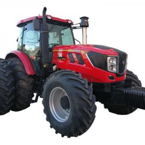 JC2404 wheeled tractor