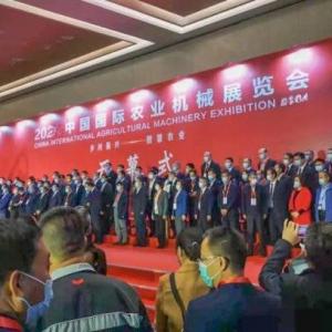 Kubota lights up Qingdao International Agricultural Machinery Exhibition with new products