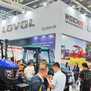 Weichai Lovol Intelligent Agricultural Machinery Appears at the Canton Fair