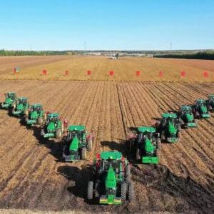 Tractors perform life and death at a speed of 200 companies who can survive Tractors perform life and death at a speed of 200 companies who can survive