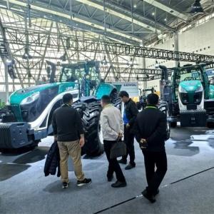 Lovol Intelligent Agricultural Machinery Debuts at the 2025 Rural Revitalization Exhibition Lovol Intelligent Agricultural Machinery Debuts at the 2025 Rural Revitalization Exhibition