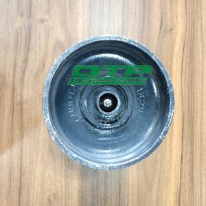 5t072-23180 iron Welded roller with including plug for Kubota DC70 harvester