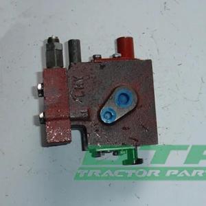 Hot Sale Taishan Tractor Parts Distributor Valve