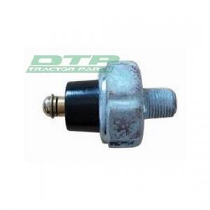 KUBOTA M7040 M9540 tractor parts 15841-39010 OIL SWITCH