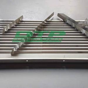 Kubota DC70  harvester 5T078-71113 Vibrating screen plate CASE SIEVE