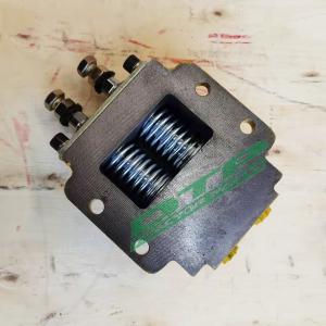 w2.0-05-33-01 steeriing cylinder for World Combine Harvester 4lz-4.0e 4lz-5.0 4lz-6.0p